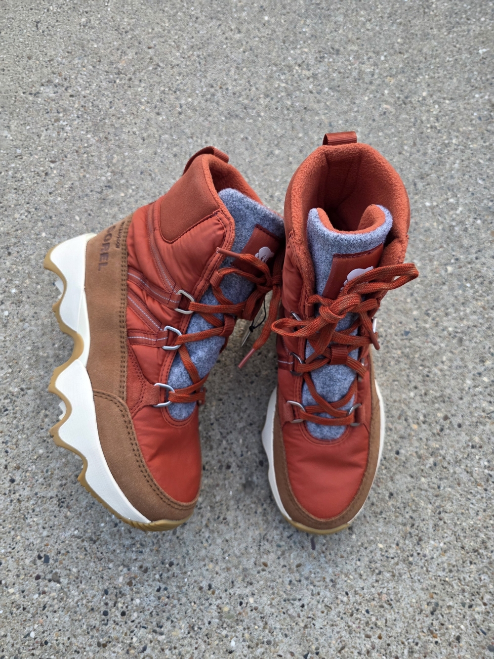 Sorel Insulated Waterproof Boots Size 8
